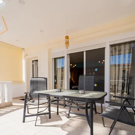 Sunnyvale Seaview Maisonette